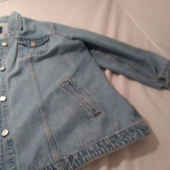 The Avenue Women's blue Jean Jacket - Picture 4 of 4